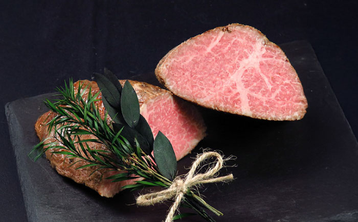 【全12回定期便】国産 博多和牛 A5ランク ローストビーフ 200g×2個 雌 ≪築上町≫【KRAZY MEAT】赤身 モモ 肉 牛肉 黒毛和牛 ギフト ロース [ABEN036]
