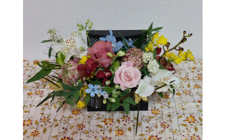 生花BOXアレンジ体験レッスン 【 フラワーアレンジメント 体験 チケット 神奈川県 小田原市 】