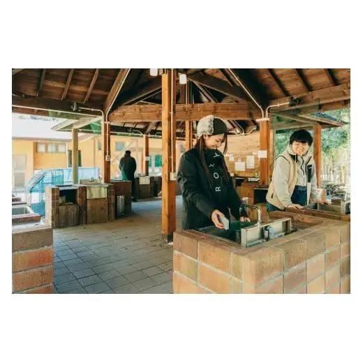 区画サイト(AC電源あり) 奈良 下北山スポーツ公園キャンプ場 1泊宿泊券 アウトドア 旅行 温泉 大自然 人気 ファミリー ソロ 焚火  ダム