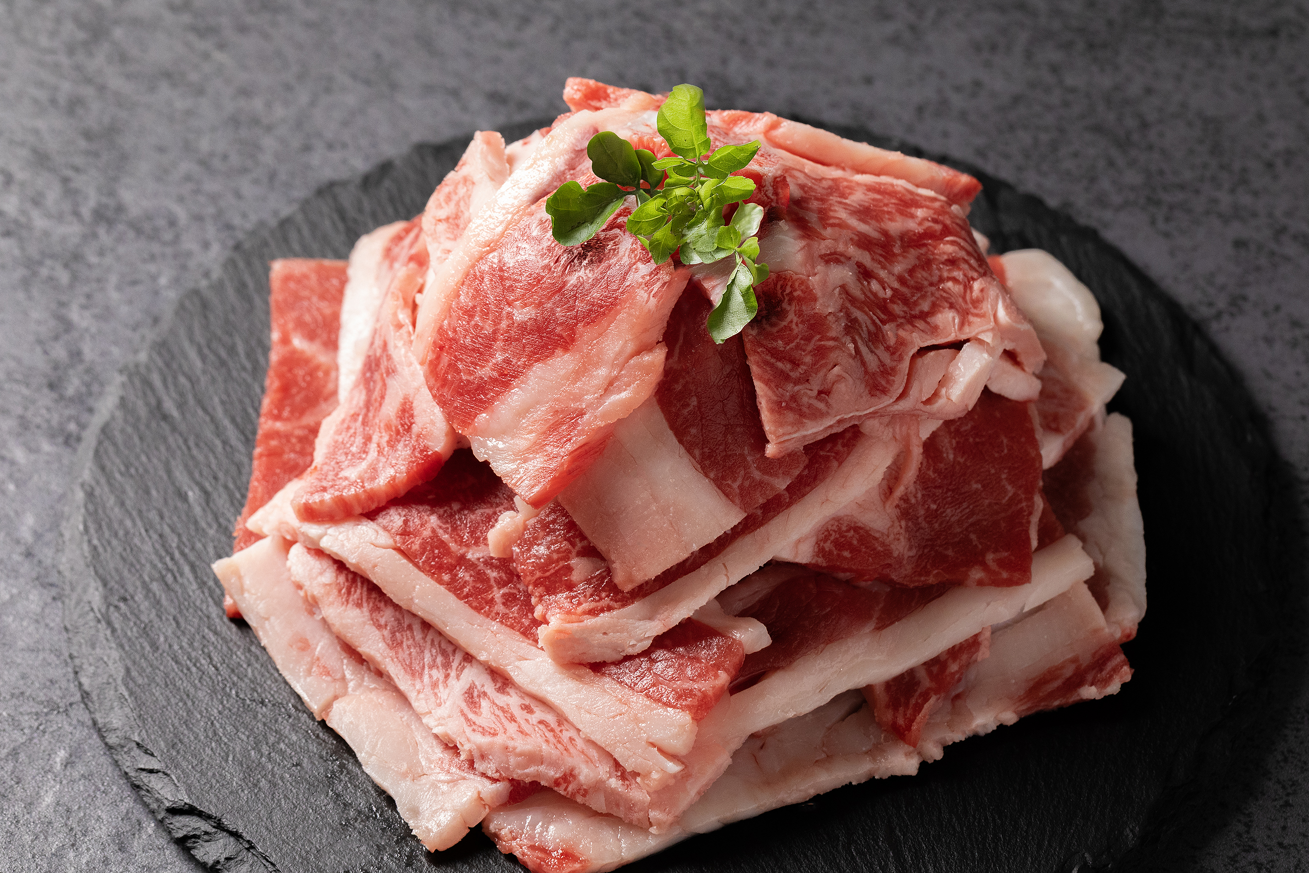 訳あり くまもと黒毛和牛 切り落とし 焼肉 1200g 1.2kg 小分け 3パック 牛肉 和牛 国産 赤身 厚切り バーベキュー BBQ わけあり ワケアリ ギフト 贈答用 ワイエスフード 熊本 阿