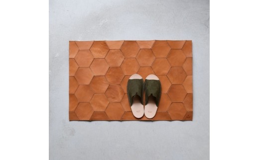 
                  Teha’amana Mat honeycomb  basic テハマナ 玄関マット ベーシック（カラーをお選びください） 革 皮 雑貨 おしゃれ レザー 本革 こだわりの逸品 地域特産品 ギフト 自分用 
                
