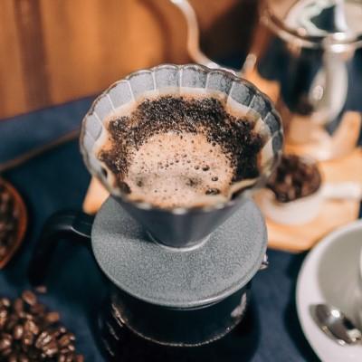 ふるさと納税 関市 イタリアンブレンド 200g (約20杯分)& ガレットブルトンヌ 6個 <詰め合わせ> |  | 02