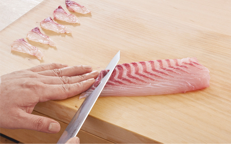 H45-21 ■ミシュラン料理人 橋本幹三 両刃包丁 刺身 ◇ 貝印 (AB5514)