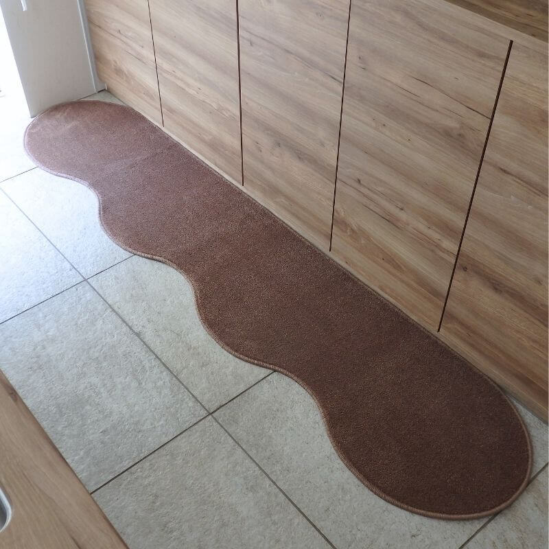 北欧風キッチンマット ラグマットタイプ 45×255cm ピーナッツ型 ココア 抗菌防臭 SEK 織人しきもの屋工房 diw0140