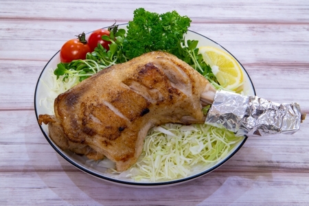  五條チキン 50年以上変わらぬ味 国産もも焼きローストチキン 1本 | 肉 にく ニク お肉 ローストチキン チキン 鶏肉 もも肉 もも 国産 冷凍 オリジナル おかず ディナー 急速冷凍 | 奈良