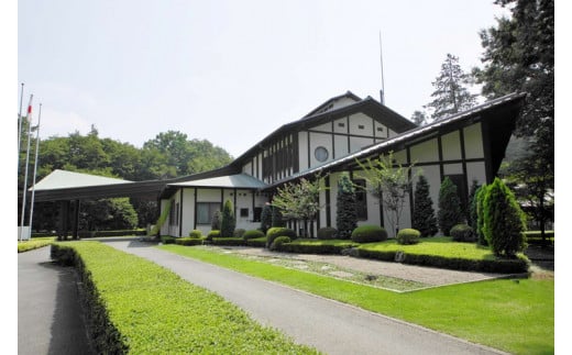 ネーブルパーク 施設利用券 6,000円分（500円×12枚） ※着日指定可 | 利用券 公園 テーマパーク ポニー 工芸 パン キャンプ 宿泊 BBQ バーベキュー 地下迷路 迷路 自然 花 贈答 