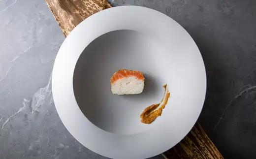 鮭寿司 清広食品 国産 1本 | 寿司