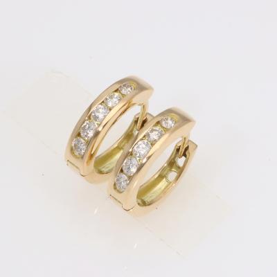 ふるさと納税 甲府市 K18YG　ダイヤモンドフープピアス(0.4ct)　EJ-105 |  | 01