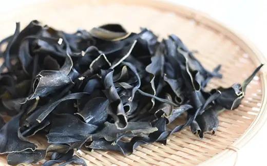 【訳あり】特上浜 井寒台産「日高茎根昆布」120g[53-1627]