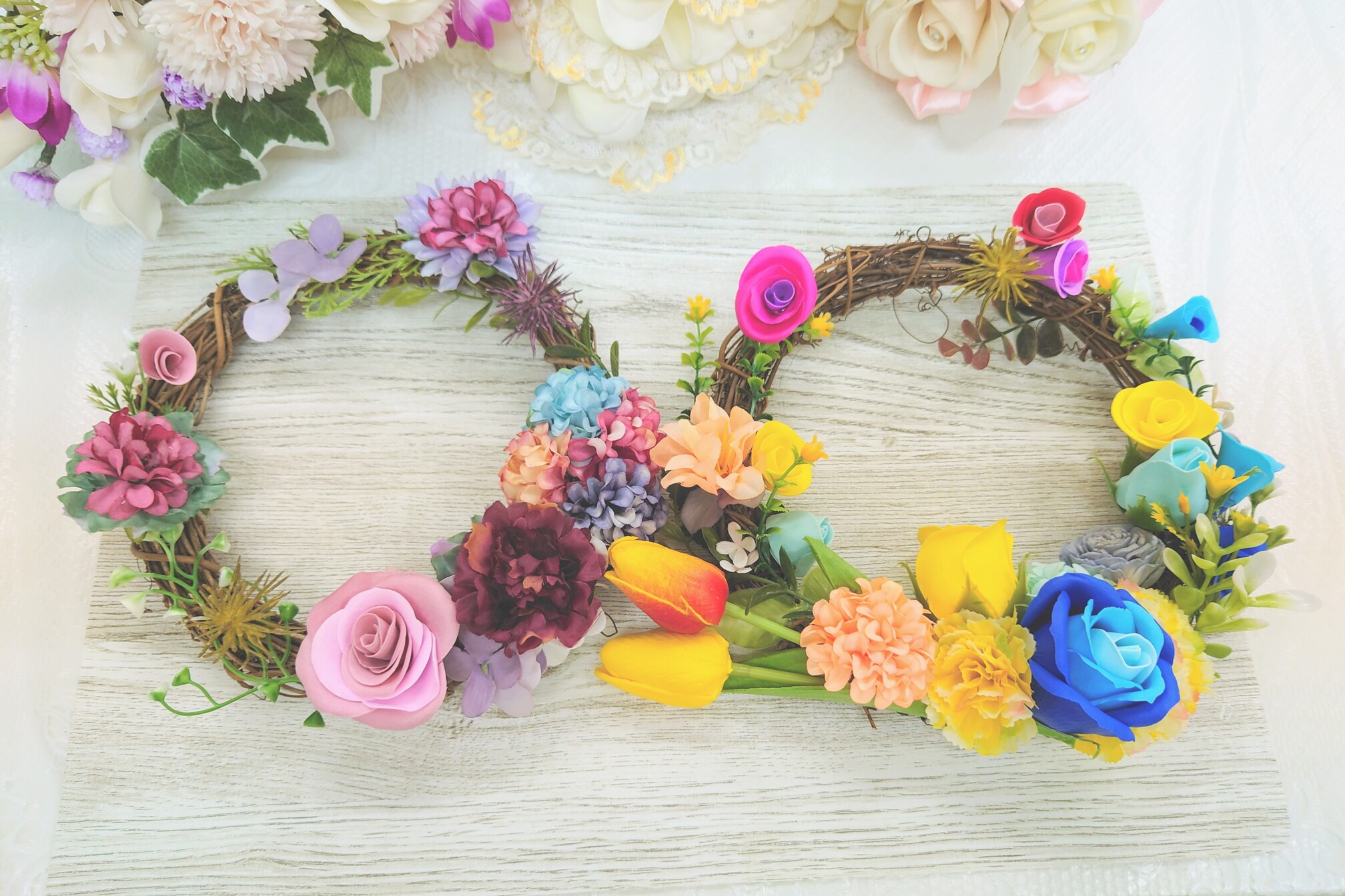 新宿フラワークラフト体験工房 香りを付けられる、フラワーアロマリース作り