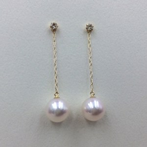 K18 あこや真珠7.5㎜チャーム　ピアス