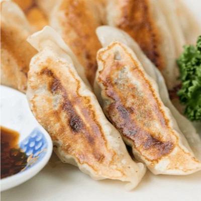 ふるさと納税 本部町 もとぶ牛餃子セット(12粒入りx3パック) |  | 02