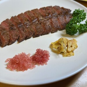 新感覚つぶつぶ食感！フィンガーライム　150ｇ（約8～15本）フルーツ 果物 国産 柑橘 フルーツキャビア 森のキャビア デザート 希少 鈴園 愛知県 常滑市