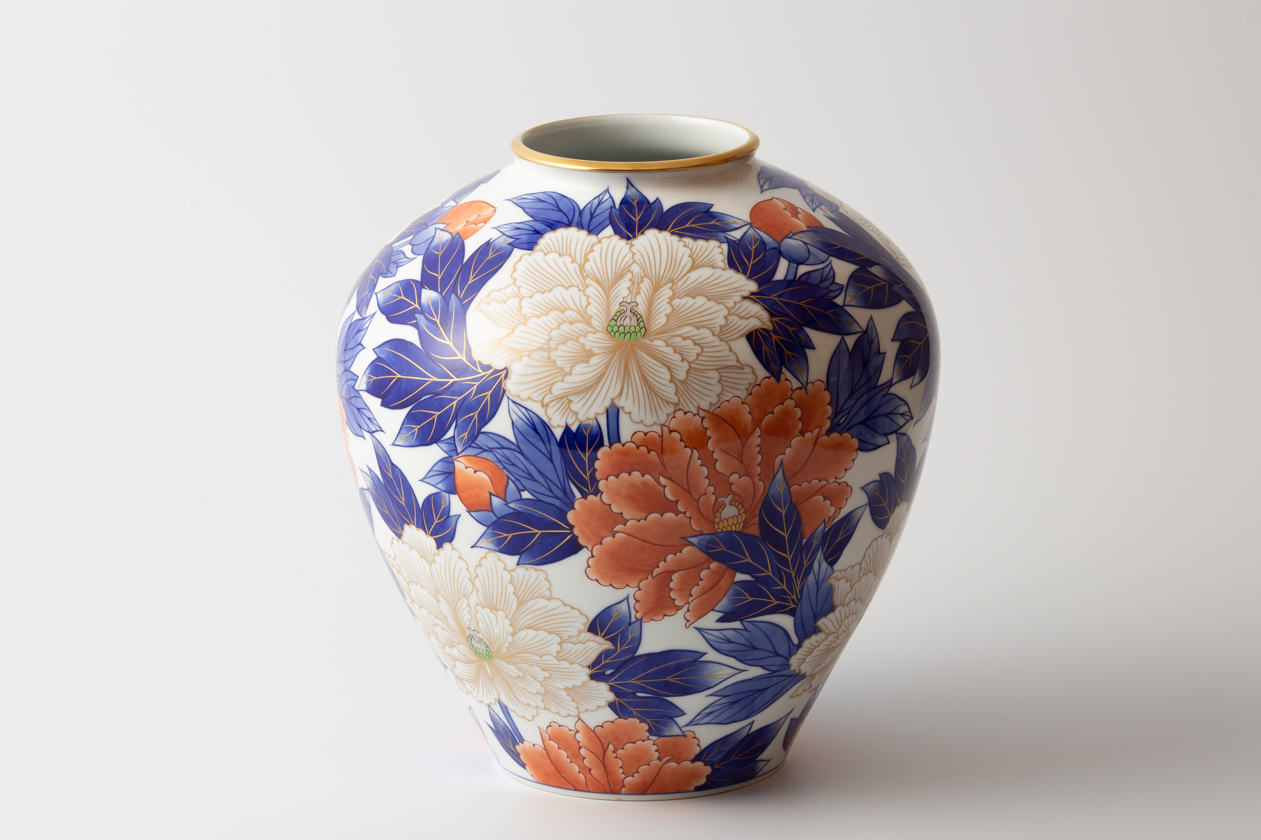 
有田焼 染錦牡丹・花瓶(977-NNC10) 香蘭社
