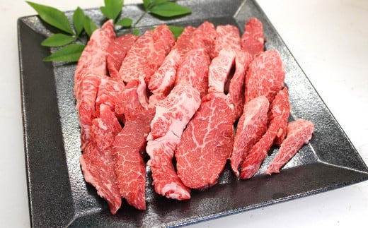 武藤牧場直売店山嘉 焼肉用お肉 約1.2kg 【冷蔵】 ／ お肉 肉 牛肉 三重県 桑名市