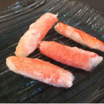 使いやすい 訳あり 生冷ずわい蟹棒身(小サイズ) 500g×2 計1kg【カット済】【配送不可地域：離島】