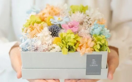 溢れるBOXフラワー ドライ_スクエア(みんなミックス）【東京 都内 渋谷 花 フラワー インテリア 癒し プレゼント お祝い 飾り】