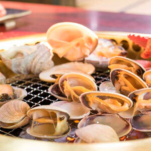 土佐市老舗 萩の茶屋 お食事券 3000円分 レストラン 食事券 チケット カツオのたたき 貝 海鮮 あさり アサリ 焼き肉 焼肉 やきにく ヤキニク 中華 中華飯 あさりめし【有限会社　萩の茶屋】 