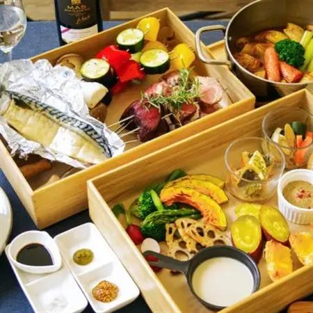 クスクスグランピング真鶴　宿泊補助券　1,000円分【1588225】