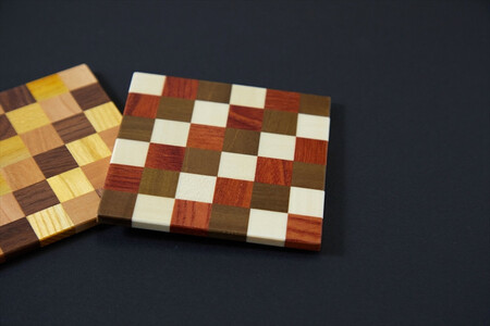 【箱根寄木細工　無垢四角コースター２枚セット　市松】【 コースター 神奈川県 小田原市 】