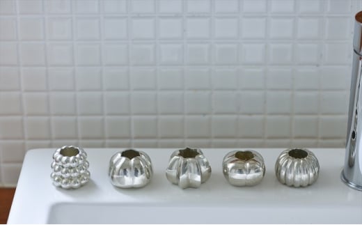 錫製ハブラシスタンド5点セット（うめ・ききょう・かき・きく・おぐら）  FAD-0234