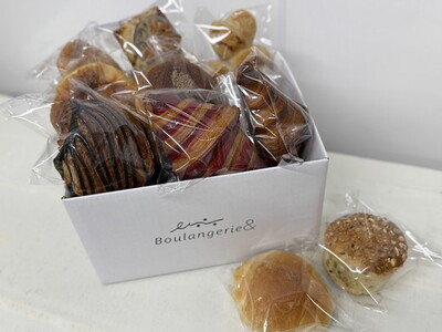 季節のおまかせパンセット 12個 冷凍パン 詰め合わせ 惣菜パン 菓子パン お取り寄せ 人気 国産小麦使用 こだわり素材 ※北海道・沖縄・離島への配送不可