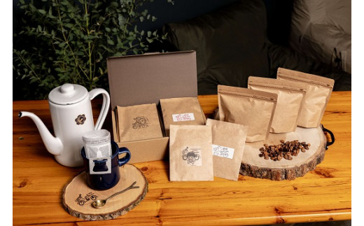No.098-02 【粉】ウイスキーバレルエイジドとふんわりいちごの自家焙煎コーヒー詰め合わせセット