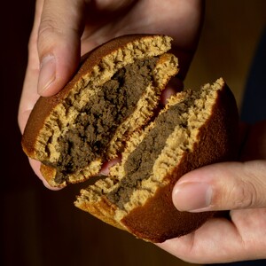 むらちゃどら焼き 4個入 (ほうじ茶) あんこ 餡子 どら焼き ドラ焼き どらやき スイーツ 和菓子 ほうじ茶 白あん 白餡 4個 冷凍 南山城村 京都府