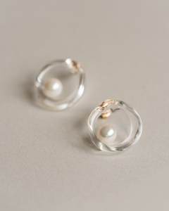 HARIO ピアス フープパール K10［HAPR-HP-P-K10 ］ ｜アクセサリー HARIO ハリオ_FM57