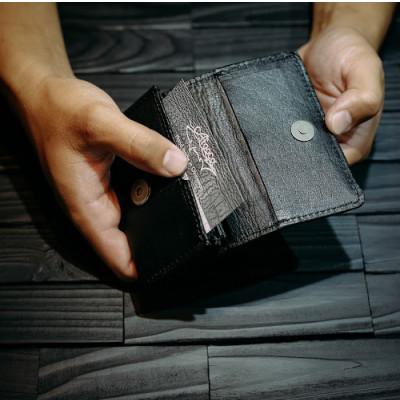 ふるさと納税 南城市 サメ革 名刺・カードケース BLACK 『イタチザメ』 |  | 01