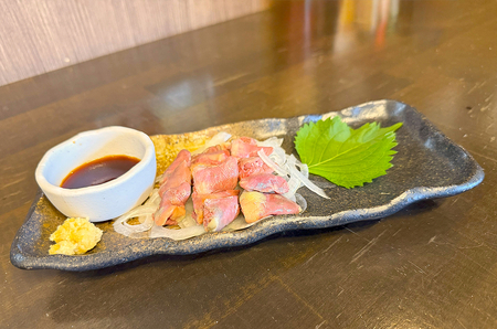 国産鶏心臓 低温加熱品 50g×10袋 おつまみ 個包装 小分け パック ［003D24］ 50g × 10袋 国産 鶏心臓 鶏肉 鶏 心臓 独特な食感 冷凍 低温 加熱 低温調理 流水解凍 冷蔵庫解凍 お手軽 総菜 調理 料理 時短 おかず お取り寄せ 愛知県 小牧市 送料無料