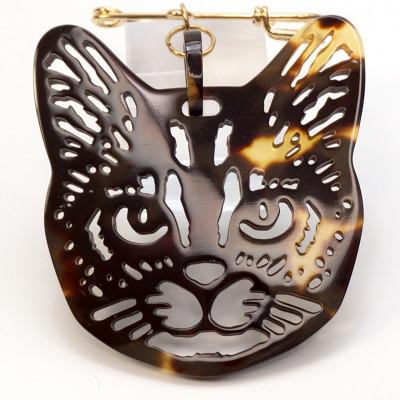 ふるさと納税 長崎市 べっ甲製まち猫スイングブローチ |  | 02