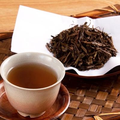 ふるさと納税 宇治田原町 京焙じ茶の茶葉　ドカンと2kg!　専用の大型茶筒付き【お茶の町　京都　宇治田原町　木谷製茶場】 |  | 01