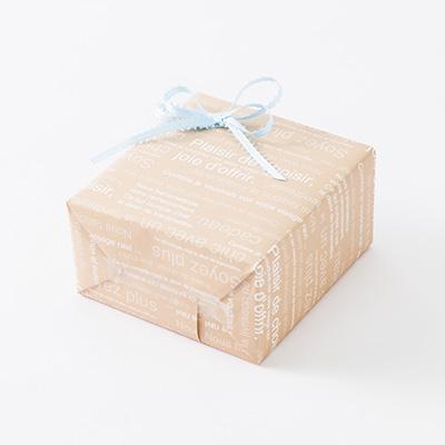 ふるさと納税 津山市 アロマが香るプリザーブドフラワーアレンジメント(ブルー) |  | 03