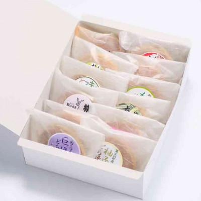 ふるさと納税 南アルプス市 【山梨のフルーツ果汁使用】季節のどら焼き12種類食べくらべ　贈り物(贈答用)、お中元、お歳暮などに♪ |  | 03