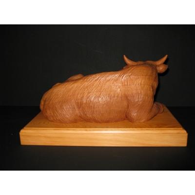 ふるさと納税 高山市 飛騨一位一刀彫　寝牛(中) f122 |  | 03