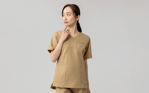 レピウスの白衣 【レディース】スクラブ リンクル / ネーム刺繍付き (カラー：キャメル、サイズ：2L)