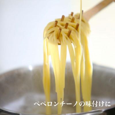 ふるさと納税 小豆島町 【香川尽くしの調味料】ガーリックペペロンオリーブオイル27g×5本 |  | 02