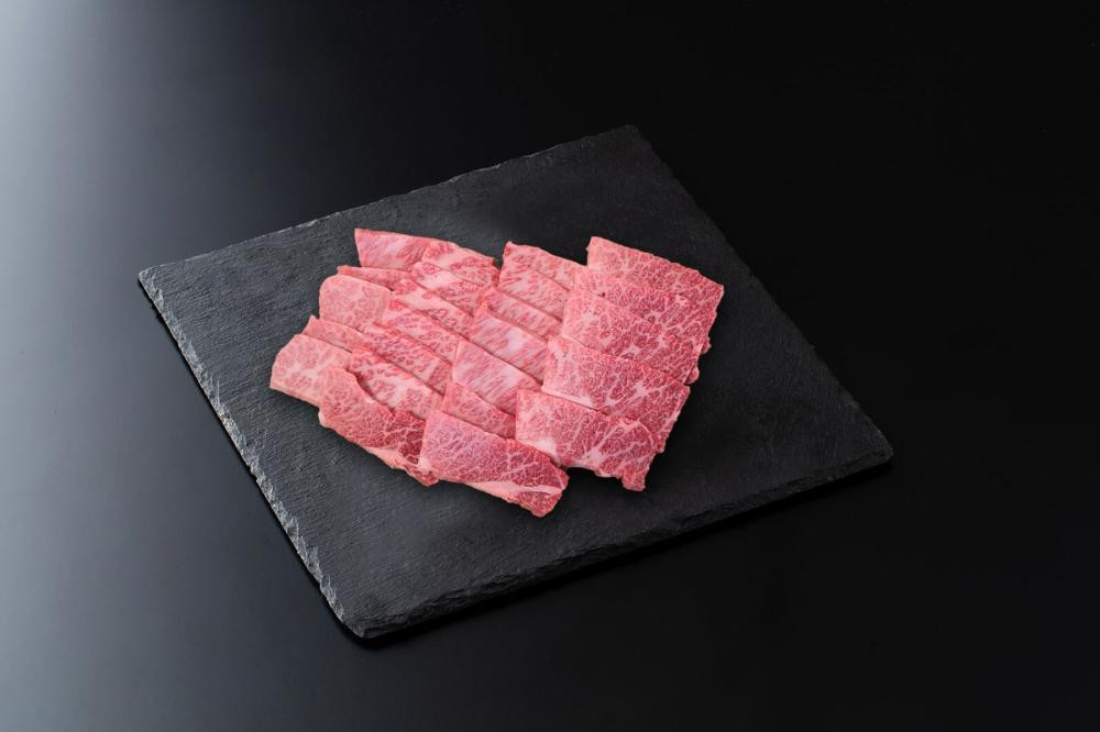 
                  近江牛 霜降り カルビ 焼肉 500g
                