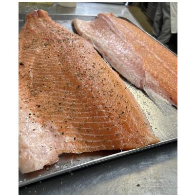 ふるさと納税 春日市 サーモンマリネ500g(5〜6名様目安) |  | 02