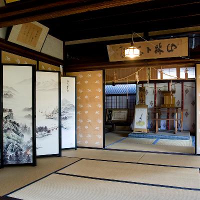 ふるさと納税 愛荘町 竹平楼名物　鯉のあめ煮　3切れ　箱入(真空) |  | 01