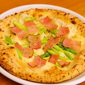石窯ピザ 本格薪焼き アスパラベーコン マルゲリータ 石窯ピザ【2枚】