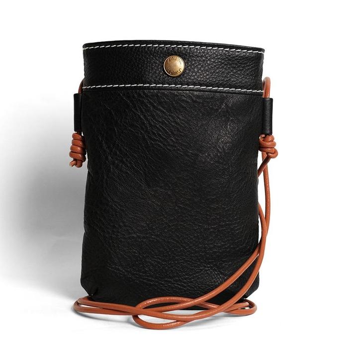 【ふるさと納税】天神ワークス レザーサコッシュSP04【3種類（BLACK/NAVY/COBALT BLUE）の中から選択可能】【かばん ファッション 人気 おすすめ 】 | かばん ファッション 人気 おすすめ 送料無料