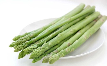 ≪先行予約≫永利農園 小郡産 朝採りアスパラガス 1kg(SS、S、M、L、2Lサイズ混)