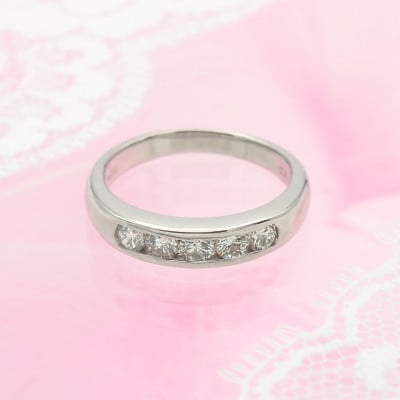 
                  PT900 0.48ct 一文字ダイヤモンド リング　#10　HR-009152【1510046】
                