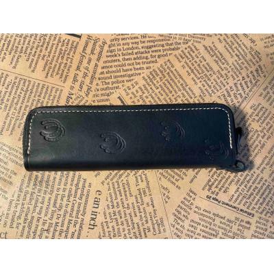 ふるさと納税 栗東市 馬九(うまく)いくラウンドファスナーペンケース(ブラック) |  | 02