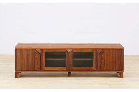 No.854 （CH）AUTHENTICITY TV BOARD T M