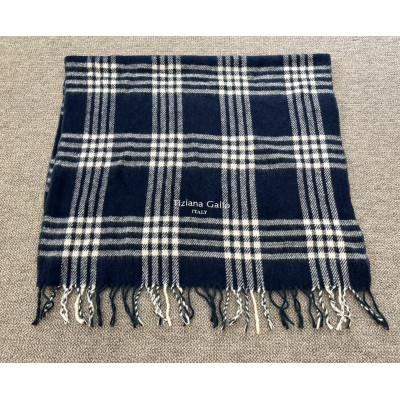 ふるさと納税 泉大津市 かわいいチェック柄の大判サイズひざ掛け　70×130cm |  | 01