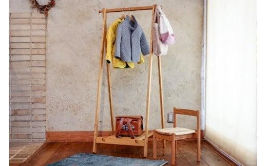 【12月配送】ハンガーラック 国産材 | 年内発送 木製 収納ラック 木製家具 木工製品 飛騨の家具 飛騨家具  無垢 おしゃれ 人気 おすすめ 新生活【オークヴィレッジ】AH076VC12