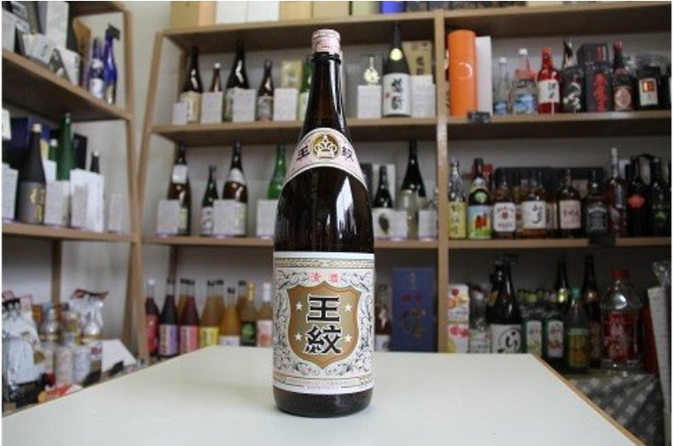【贈答用箱入】王紋酒造 王紋 晩酌セット 1.8L×4本 お酒 酒 日本酒 地酒 晩酌 セット 王紋酒造 王紋 晩酌セット 定番 新潟 新発田市 すっきり 淡麗 辛口 冷酒 熱燗 燗 食中酒 おつまみ
